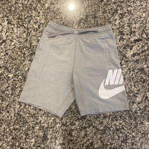 boys nike shorts